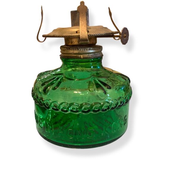 Vintage Green Glass Oil Lamp Brass Burner by Fook Cheung Hong Kong Collectible - Picture 4 of 8